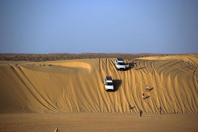 2days 4x4 SAFARI from Sousse, Hammamet,Tunis - 4<em>hotel accommodation – Key points to know before you go’ /></p>
<ul>
<li><strong>5:00am pickup</strong> means an early start, but it sets you up for the sunrise salt-lake photos</li>
<li><strong>El Jem UNESCO stop</strong> with guide explanations (ticket for the amphitheater isn’t included)</li>
<li><strong>Matmata underground cave houses</strong> plus the Sidi Driss Star Wars filming site</li>
<li><strong>Tozeur oasis night</strong> in a 4-star hotel right around the oasis area</li>
<li><strong>Chott El Jerid sunrise</strong> for walking and photos on an enormous salt flat</li>
<li><strong>Camel and ATV riding are optional extras</strong> with set add-on prices</li>
</ul>
<h2 id="the-500am-start-why-it-matters">The 5:00am start: why it matters</h2>
<p>hotel accommodation – The 5:00am start: why it matters’ /><br />
This safari kicks off at <strong>5:00am</strong>, with pickup from several locations around Sousse and nearby areas. That early time is not a small detail—it’s the difference between seeing a salt lake in daylight versus watching it come alive at sunrise.</p>
<p><p>The payoff is practical: you’re not stuck arriving late and doing quick photos in harsh afternoon light. The trade-off is human. Two days, big distances, lots of time in transit—so if you prefer slow travel, this itinerary will feel like a sprint.</p>
</p>
<p><p>The good news: the schedule is built around high-impact places, not just driving by them. And because you’re with a small group (up to 10), you avoid the “everyone herd together” feeling that bigger tours can create.</p>
</p>
<div style="margin: 20px 0; padding: 15px 0;"><p>A few more Sousse tours and experiences worth a look</p><ul style="margin: 10px 0; padding: 0; list-style: none;"><li style="margin: 0 0 10px 0; padding: 0 0 10px 0; border-bottom: 1px solid #eee; display: flex; align-items: flex-start; gap: 12px; line-height: 1.4;"><a href="https://tunisiatravelguide.com/2days-4x4-safari-from-sousse-hammamet-tunis-night-100km-deep-in-sahara-desert/" aria-hidden="true" tabindex="-1"><img decoding="async" style="width: 80px; height: 60px; object-fit: cover; border-radius: 4px; flex-shrink: 0;" src="https://3.tunisiatravelguide.com/wp-content/uploads/2days-4x4-safari-from-sousse-hammamet-tunis-night-100km-deep-in-sahara-desert-150x150.jpg" alt="" loading="lazy"></a><div><a href="https://tunisiatravelguide.com/2days-4x4-safari-from-sousse-hammamet-tunis-night-100km-deep-in-sahara-desert/">2Days 4×4 safari from Sousse/Hammamet/Tunis, night 100km deep in Sahara desert</a><br><span style="font-size: 0.82em; color: #555; margin-top: 2px;"><span style="color: #f5a623;">★</span> 5.0 · 9 reviews</span></div></li><li style="margin: 0; padding: 0; border-bottom: none; display: flex; align-items: flex-start; gap: 12px; line-height: 1.4;"><a href="https://tunisiatravelguide.com/2days-4x4-safari-from-sousse-hammamettunis-4hotel-accommodation/" aria-hidden="true" tabindex="-1"><img decoding="async" style="width: 80px; height: 60px; object-fit: cover; border-radius: 4px; flex-shrink: 0;" src="https://3.tunisiatravelguide.com/wp-content/uploads/2days-4x4-safari-from-sousse-hammamettunis-4hotel-accommodation-150x150.jpg" alt="" loading="lazy"></a><div><a href="https://tunisiatravelguide.com/2days-4x4-safari-from-sousse-hammamettunis-4hotel-accommodation/">2days 4×4 SAFARI from Sousse, Hammamet,Tunis – 4*hotel accommodation</a><br><span style="font-size: 0.82em; color: #555; margin-top: 2px;"><span style="color: #f5a623;">★</span> 3.5 · 6 reviews</span></div></li></ul></div><h2 id="el-jem-and-matmata-romans-then-moon-caves">El Jem and Matmata: Romans, then moon caves</h2>
<p><img width="668" height="446" decoding="async" src=