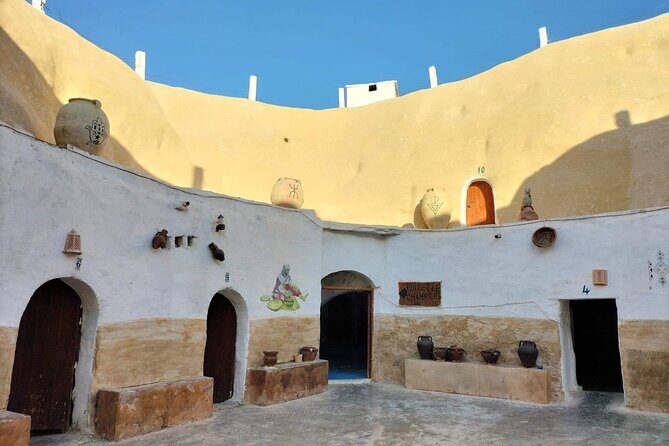 3-Day Private Excursion to the Sahara departing from Hammamet - Day 1 in the Mides Valley: canyon views and a living oasis style
