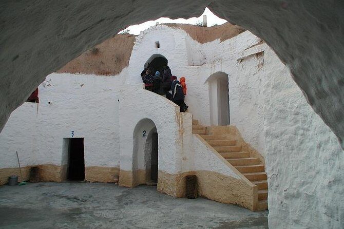 3-Day South of Tunisia Guided Tour from Tunis - A small-group 3-day route from Tunis: what “guided” actually means