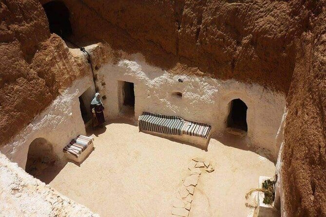 4-Day Private Tour: Sahara and Djerba Island from Tunis and Hammamet - Sahara and Djerba in One 4-Day Loop From Tunis and Hammamet