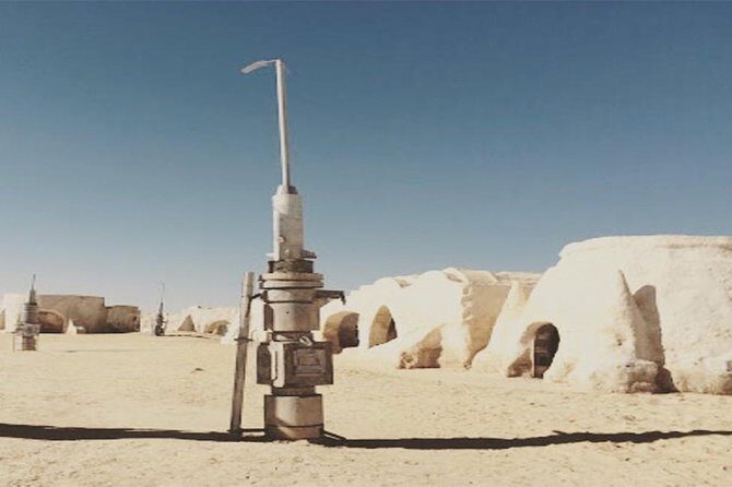 Full day Star Wars Tour - Entering the Star Wars zones from Tozeur (and why the route makes sense)