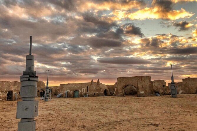 Full day Star Wars Tour - Mos Espa at Decor Star Wars Tunisie: Tatooine-style set time