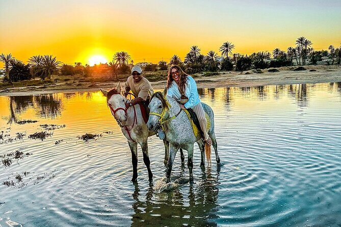 Horseback riding or camel at sunset in Djerba - Key moments that make this ride worth it