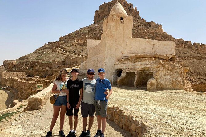 Night excursion to the desert and Berber village from Djerba - Returning to Djerba via Toujane: one last viewpoint stop