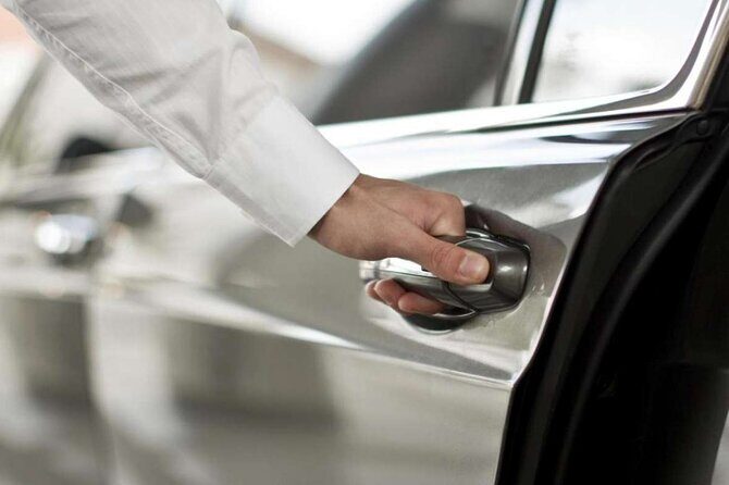 Private Arrival Transfer: Tunis Airport to Tunis Hotel - Why a Private Airport Pickup Beats the Tunis Taxi Shuffle